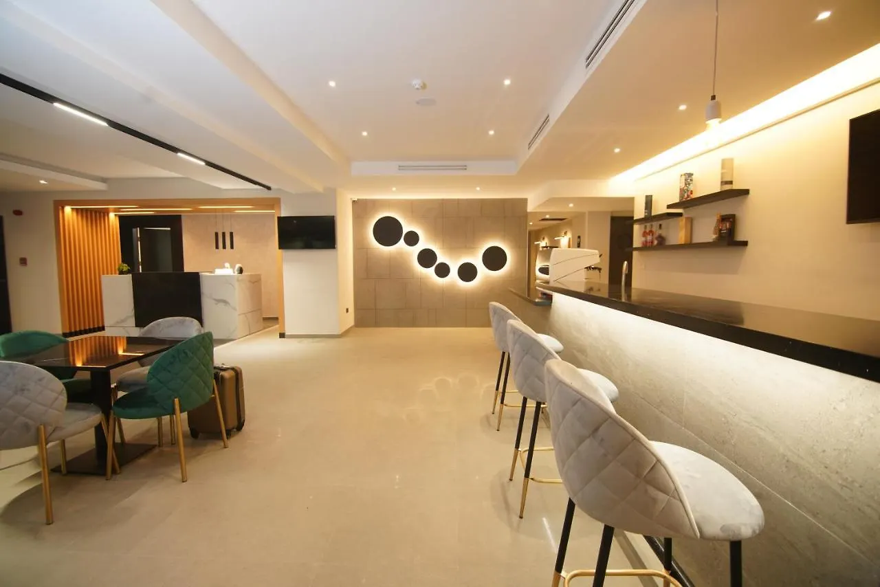 Loft Hotel Apartment Addis Ababa 4*,