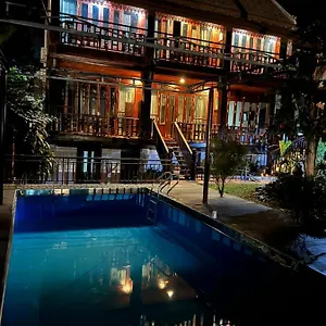 https://namkhan-riverside.hotelsluangprabang.com